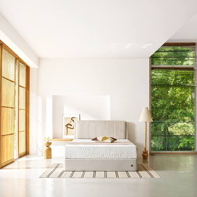 언론보도_이미지_까르마, 롯데백화점 부산본점 가구대전서 ‘허리가 편안한 까르마’ 체험형 프로모션 진행_0219.jpg