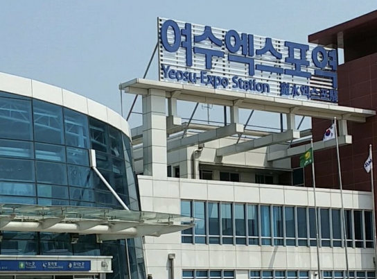 폭우로 철로 침수, 전라선 익산-여수엑스포역 운행 중지