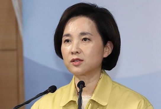 수도권 유초중고, 26일부터 전면 원격 수업…고3 제외