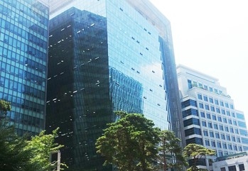 현대종합상사 직원 확진, 같은 건물 연합뉴스도 비상