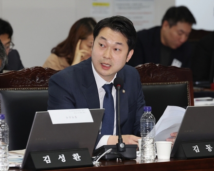AI 음성·가짜 계정 동원한 ‘좀비채널’, 허위조작정보 조직적 유포