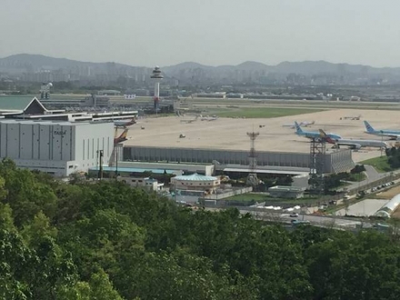 “김포공항서 자폭하겠다” 온라인 협박글… 9·11 테러 연상케 해 파장
