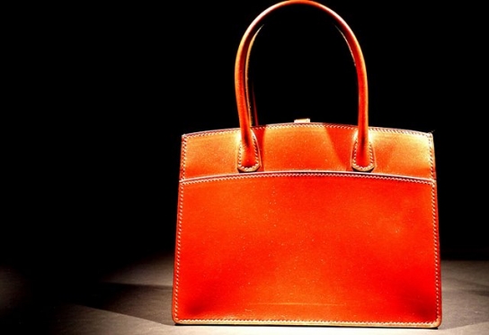 사놓으면 더 오른다는 명품 1위는 '에르메스 핸드백'