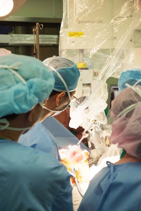 2025년 글로벌 의료산업 수익, 2조6천억달러 넘어설 듯