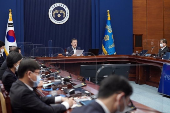 문 대통령, 노원구 세모녀 살해사건 관련 스토킹 대안 마련 지시