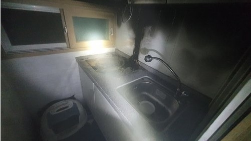 반려묘가 건드린 인덕션...과열로 화재 발생