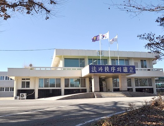 홍성교도소 코로나19 집단감염 발생...전국 교정시설 확진 속출