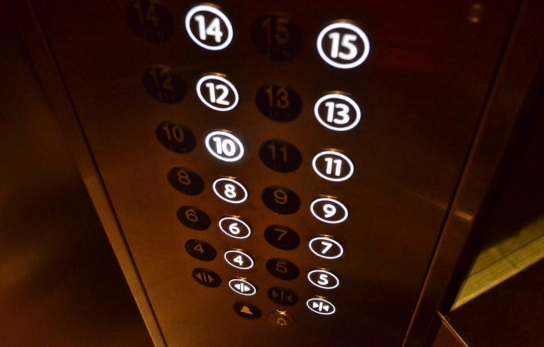 세종시 아파트 '택배기사 승강기 사용료' 부과 논란