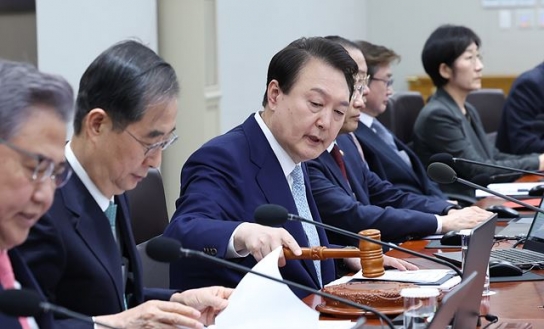 '양곡법'에 첫 거부권 행사한 尹 "전형적 포퓰리즘"