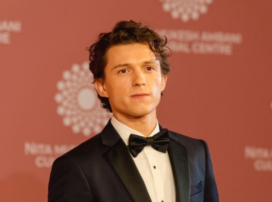 옥스퍼트 올해의 단어 'rizz'...톰 홀랜드 '밈'으로 확산