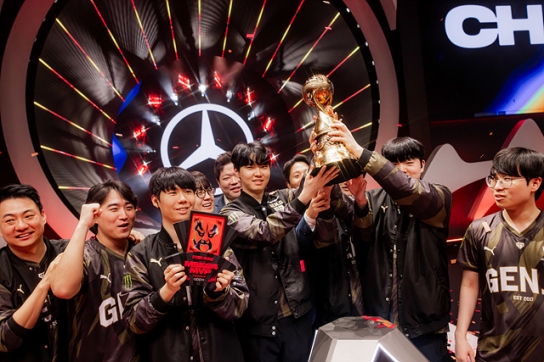LCK 젠지 7년만에 중국 누르고 MSI 우승