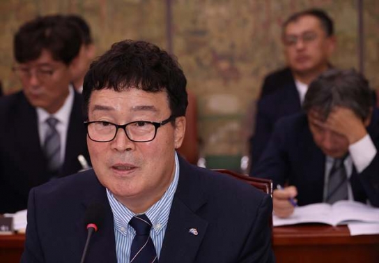 문체부 '대한배드민턴협회 대의원총회 개최 중단하라'