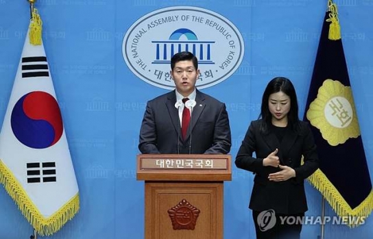 '국힘' 김재섭 입장 선회 "이제 가장 질서있는 퇴진 방법은 탄핵"