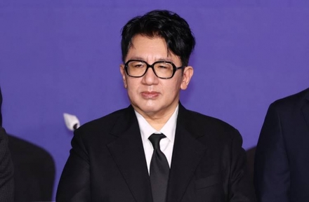 국세청·금융당국 동시 압박에도…하이브, ‘악재 터널’ 끝 보이나