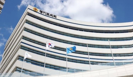 뇌물·횡령 의혹 수사 중인데… 경기도의원 10명 중 6명, 9월 해외로