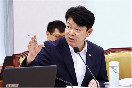 킥보드 방치·무면허·사고 끝낸다…여야, PM 기본법 공동 발의