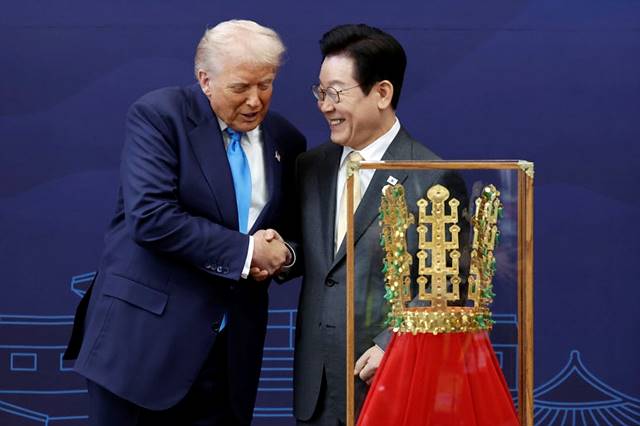 [한미정상회담] “우리는 친구”… 트럼프, 특유의 ‘유머와 애정 화법’으로 우정 과시