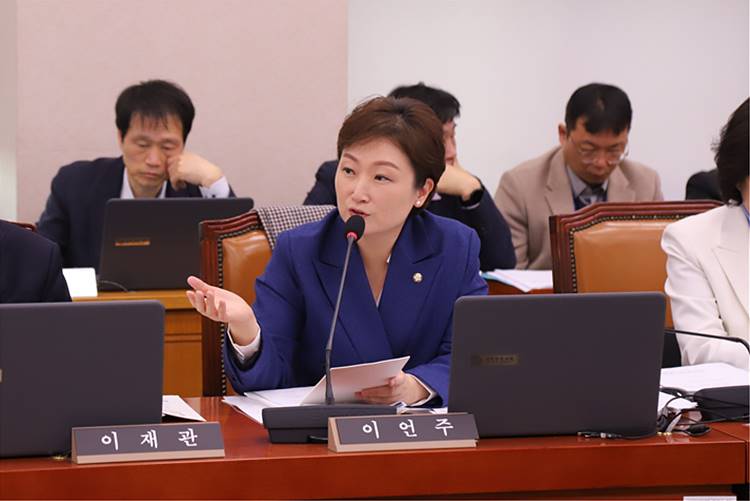 이언주 “SMR·자율주행모빌리티 지정은 국가 존망의 문제”