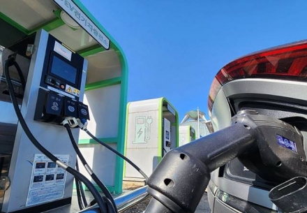 회원 가입해도 더 비싸다… SK일렉링크, 전기차 급속충전 요금 ‘역주행’