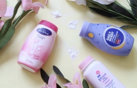 [단독] 얼굴에도 발랐던 존슨앤드존슨 파우더…암 유발 인정, 970억 배상