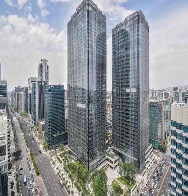 이지스 운용, 센터필드 매각 강행에 … 신세계프라퍼티 “급제동”