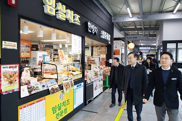 “휴게소 밥값 왜 이래요?”…가격·품질·독점 구조까지 손본다