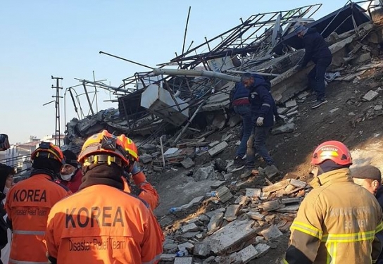 "핫팩 기부로 '튀르키예 온도 올리기 캠페인'에 동참해 주세요"