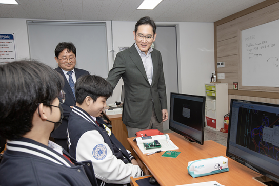 집중호우 피해 극복에 국내 그룹사 통큰 기부