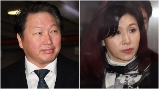 최태원·노소영 법정 밖 설전...노 '인터뷰'에 최 '입장문' 반박
