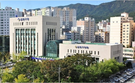 공무원 갑질 여전...'모시는 날' 정해 순번제로 간부 식사 대접