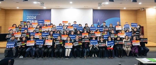 설익은 늘봄학교, 마을 돌봄 전문가 외면한 일방통행