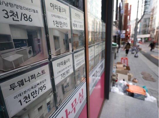 '보증금 · 월세 관계없이 청년월세 특별지원 신청할 것'