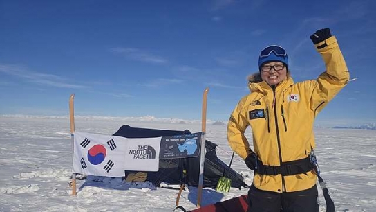 노스페이스 애슬리트팀 김영미 대장 ‘남극 단독 횡단’ 성공