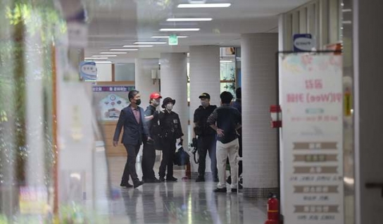 청주 고교생, 교내외서 흉기 난동…본인 포함 7명 부상